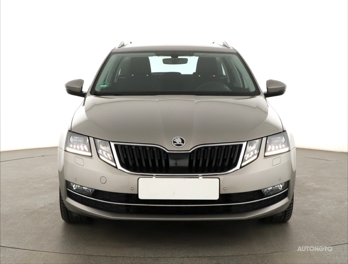 Škoda Octavia, 2017 - pohled č. 2