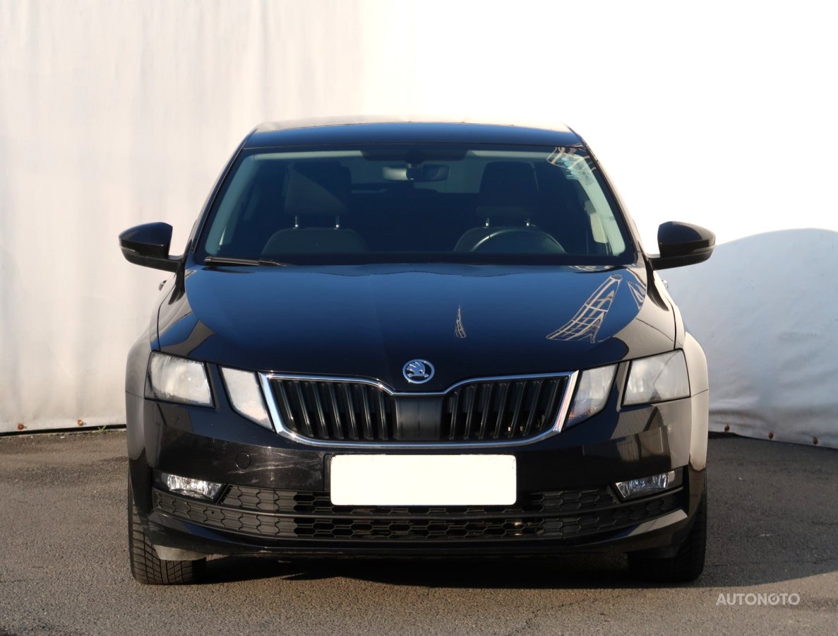 Škoda Octavia, 2019 - pohled č. 2