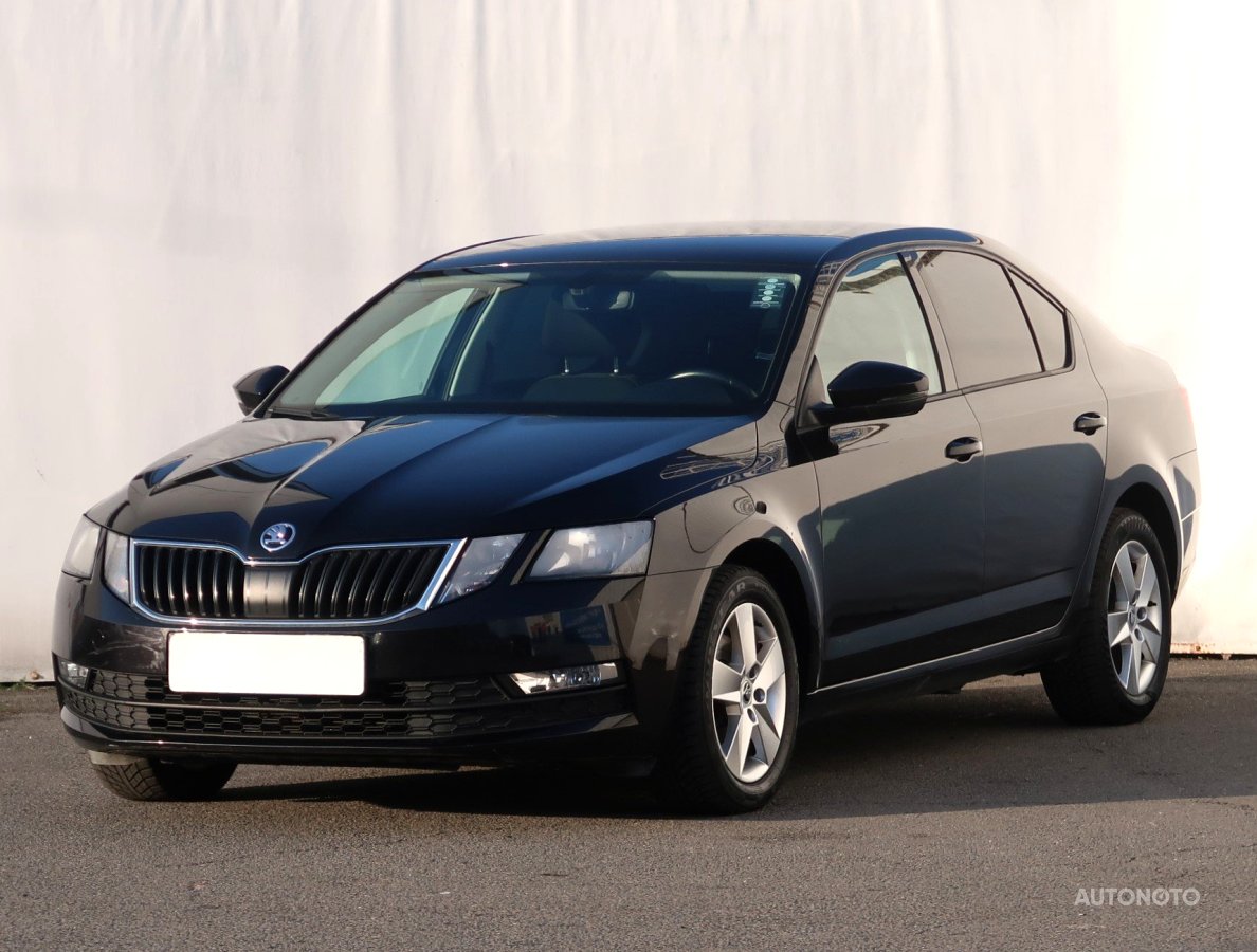 Škoda Octavia, 2019 - pohled č. 3
