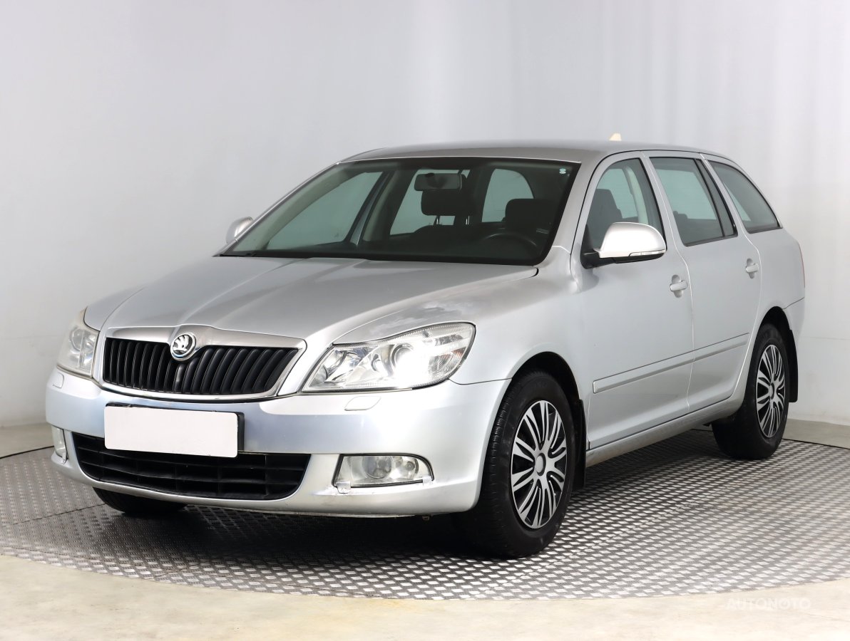 Škoda Octavia, 2009 - pohled č. 3
