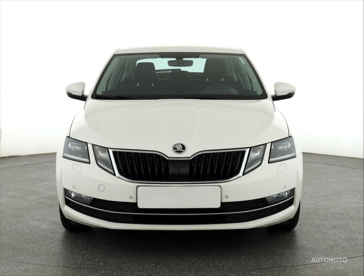 Škoda Octavia, 2019 - pohled č. 2