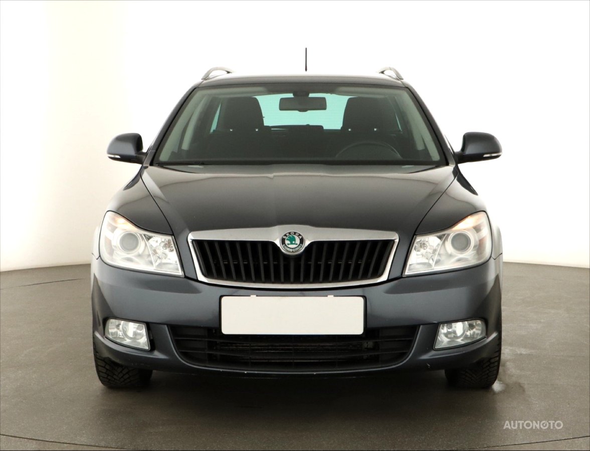 Škoda Octavia, 2012 - pohled č. 2