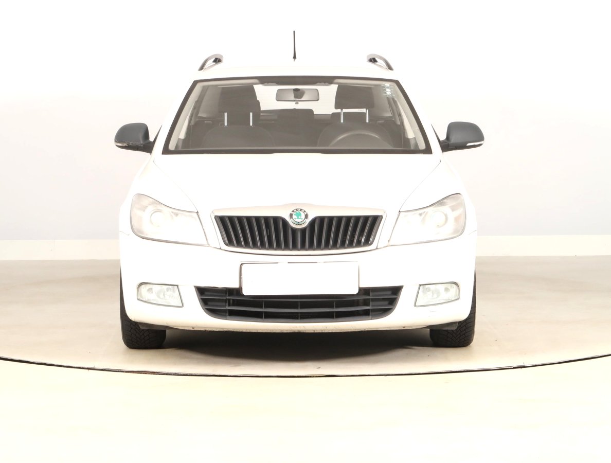 Škoda Octavia, 2012 - pohled č. 2