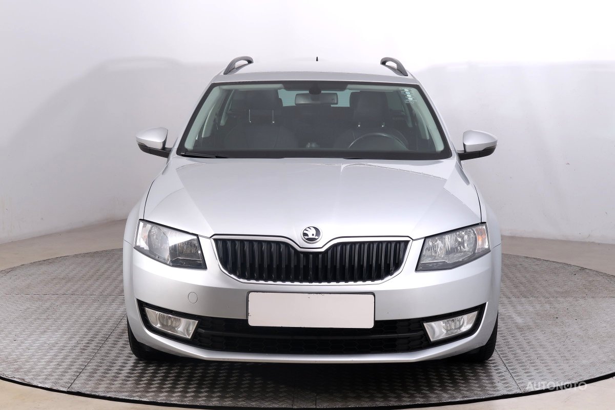Škoda Octavia, 2015 - pohled č. 2