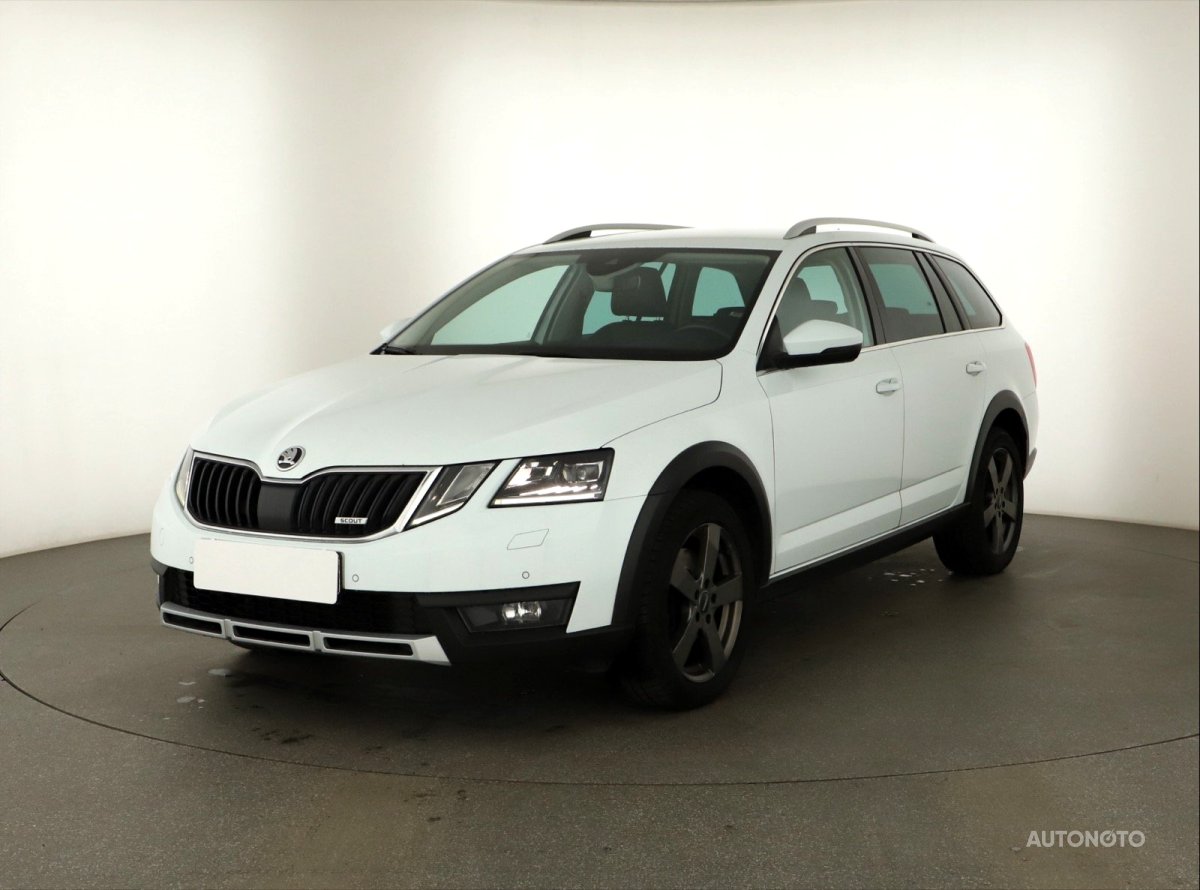 Škoda Octavia, 2018 - pohled č. 3