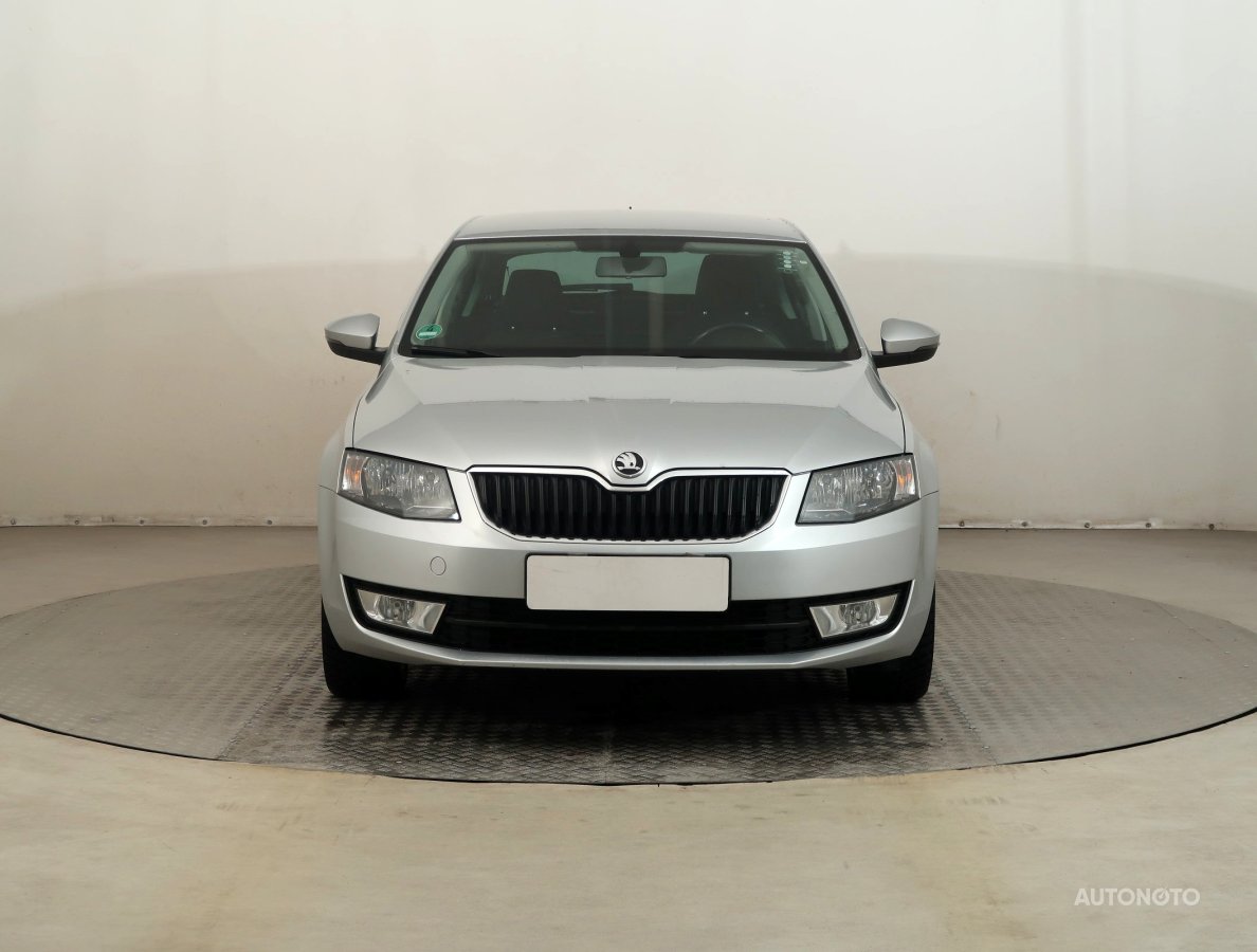 Škoda Octavia, 2015 - pohled č. 2