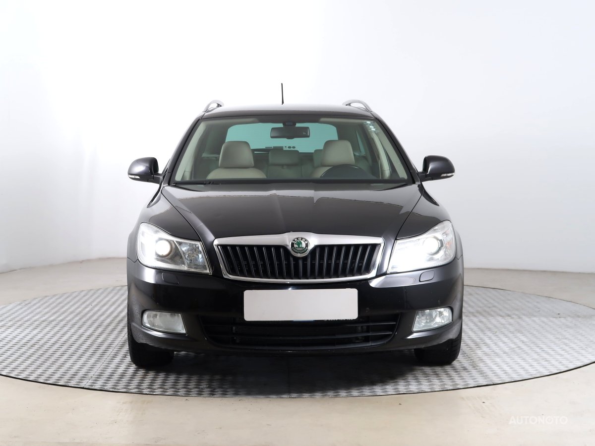 Škoda Octavia, 2011 - pohled č. 2