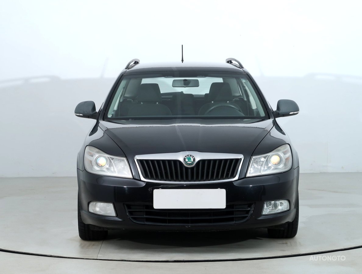 Škoda Octavia, 2011 - pohled č. 2