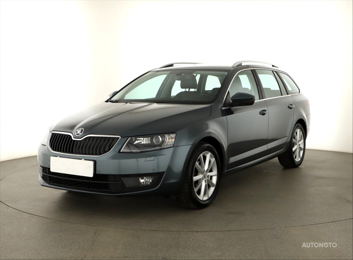 Škoda Octavia, 2015 - pohled č. 3