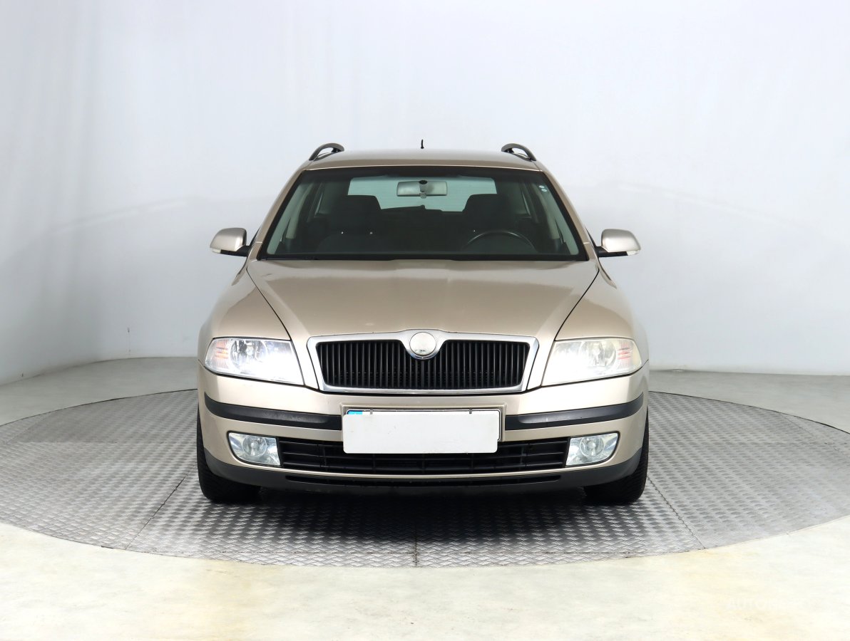 Škoda Octavia, 2005 - pohled č. 2