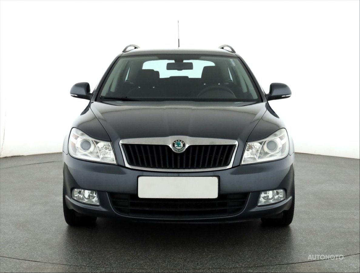 Škoda Octavia, 2011 - pohled č. 2