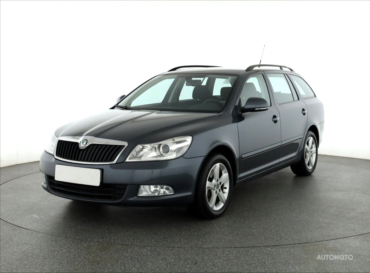 Škoda Octavia, 2011 - pohled č. 3