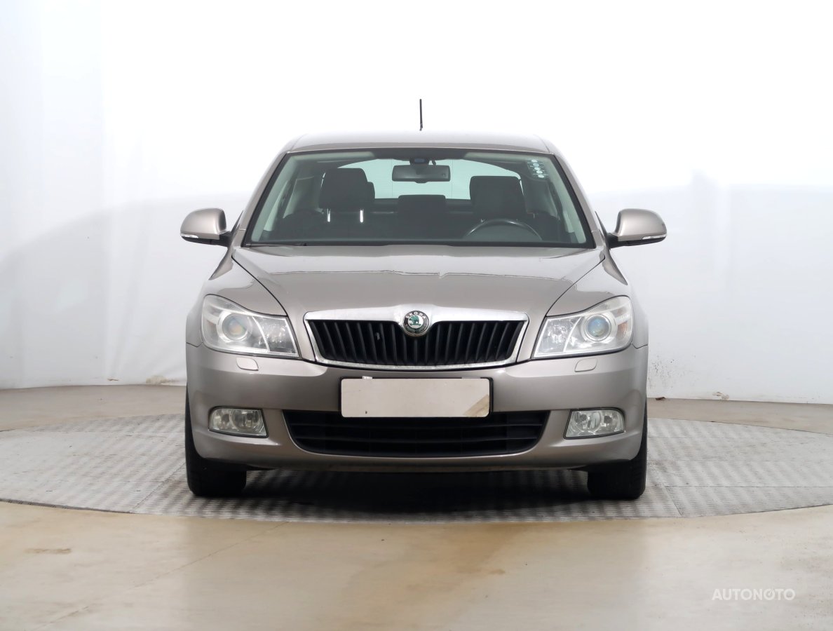 Škoda Octavia, 2011 - pohled č. 2