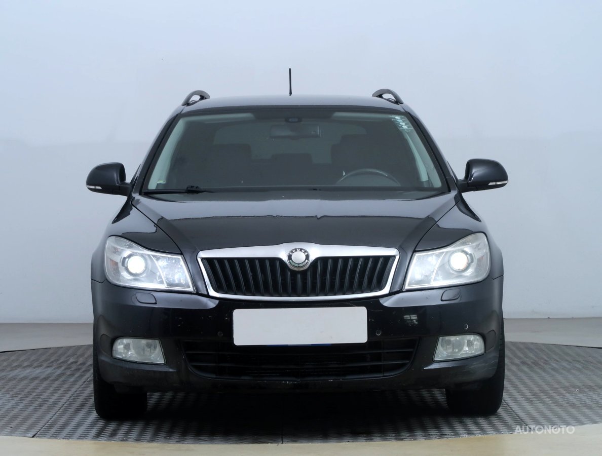 Škoda Octavia, 2012 - pohled č. 2