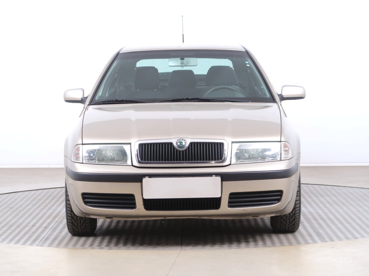 Škoda Octavia, 2004 - pohled č. 2