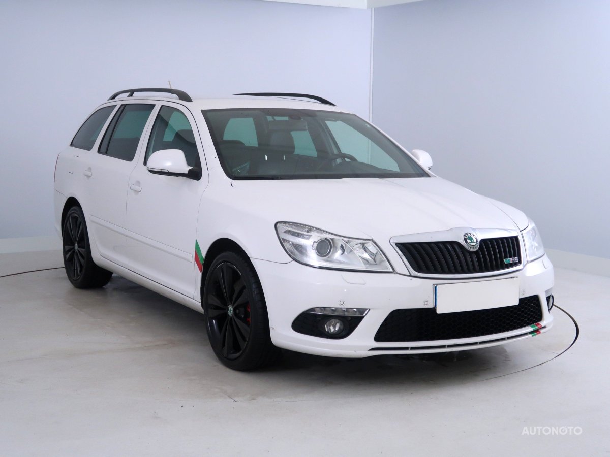 Škoda Octavia, 2012 - celkový pohled