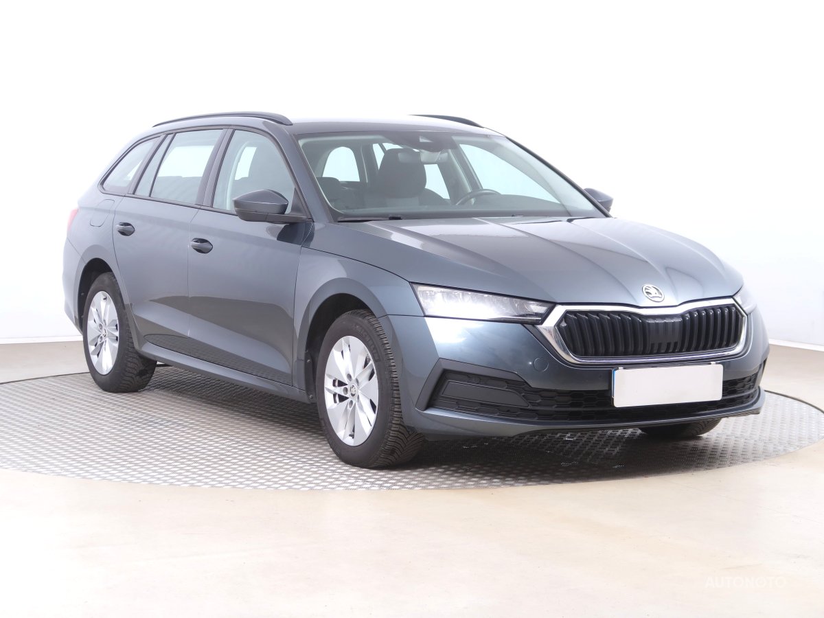 Škoda Octavia, 2021 - celkový pohled