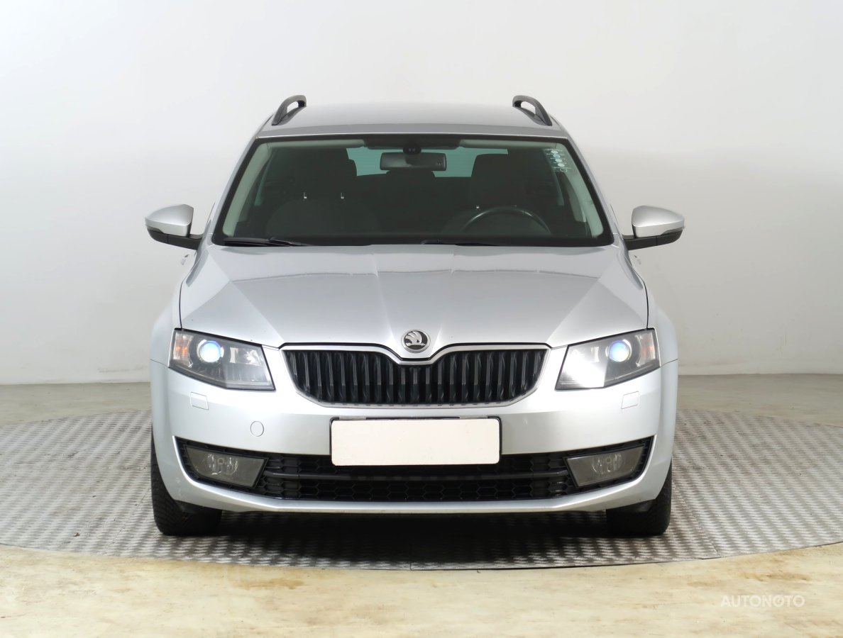 Škoda Octavia, 2013 - pohled č. 2