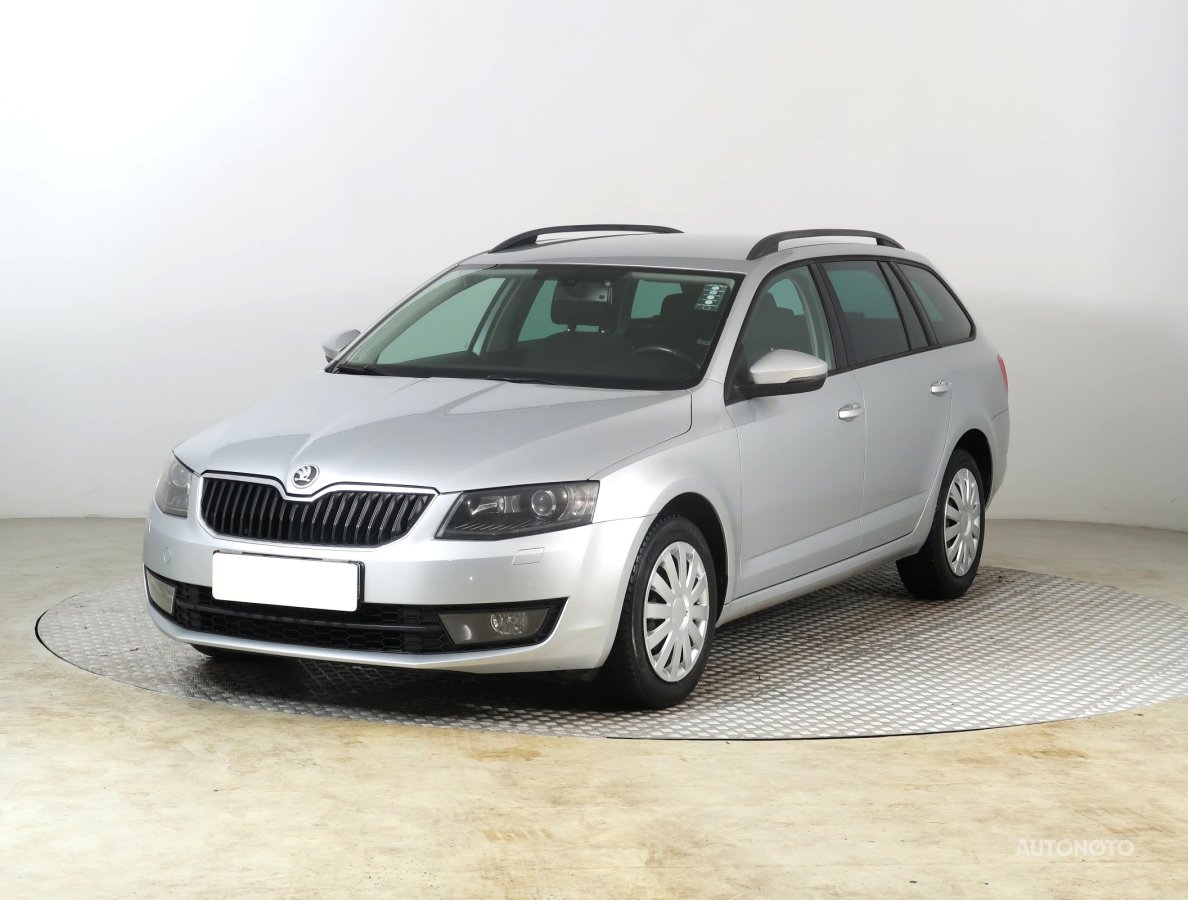 Škoda Octavia, 2013 - pohled č. 3
