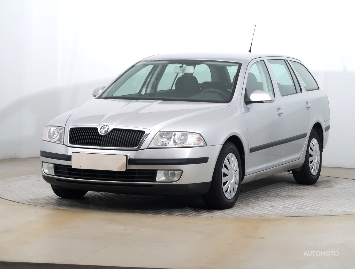 Škoda Octavia, 2008 - pohled č. 3