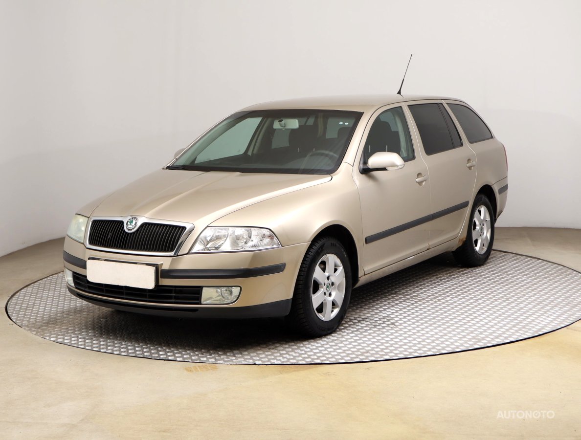Škoda Octavia, 2006 - pohled č. 3