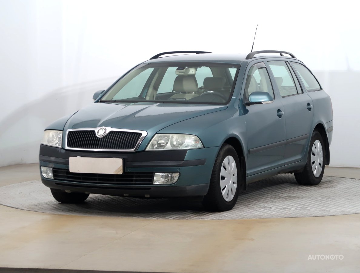 Škoda Octavia, 2006 - pohled č. 3