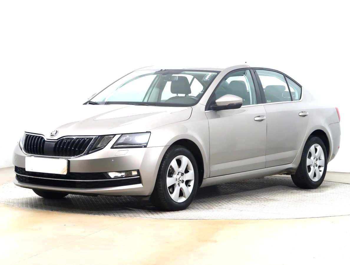 Škoda Octavia, 2017 - pohled č. 3
