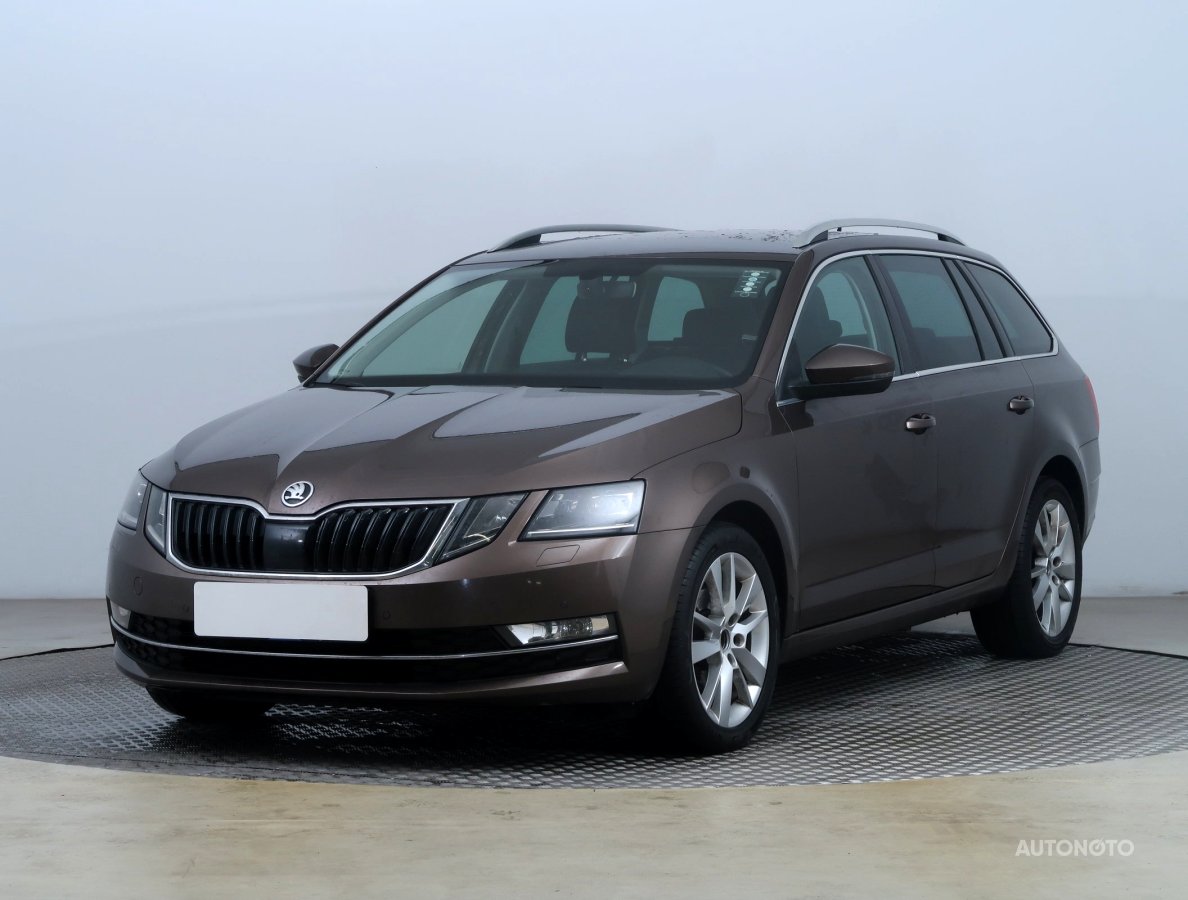 Škoda Octavia, 2019 - pohled č. 3