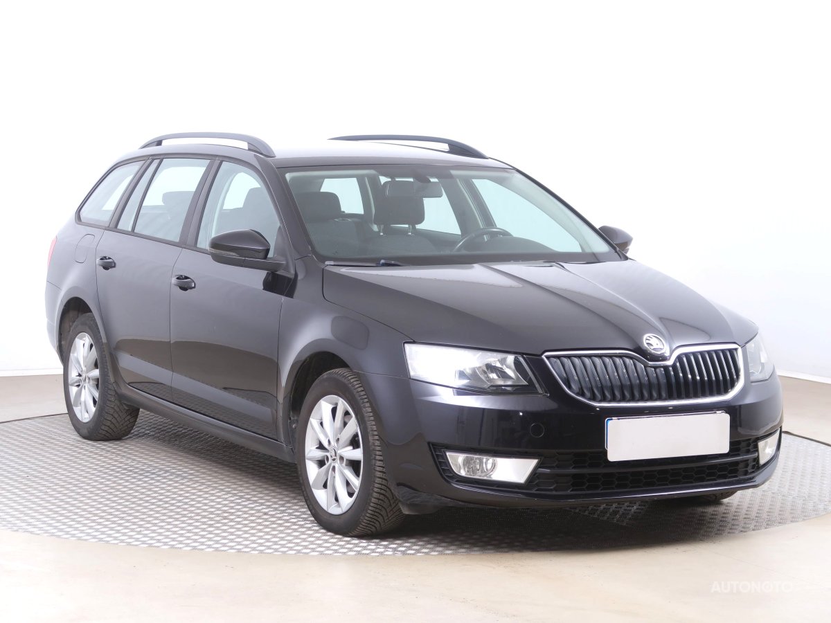Škoda Octavia, 2013 - celkový pohled
