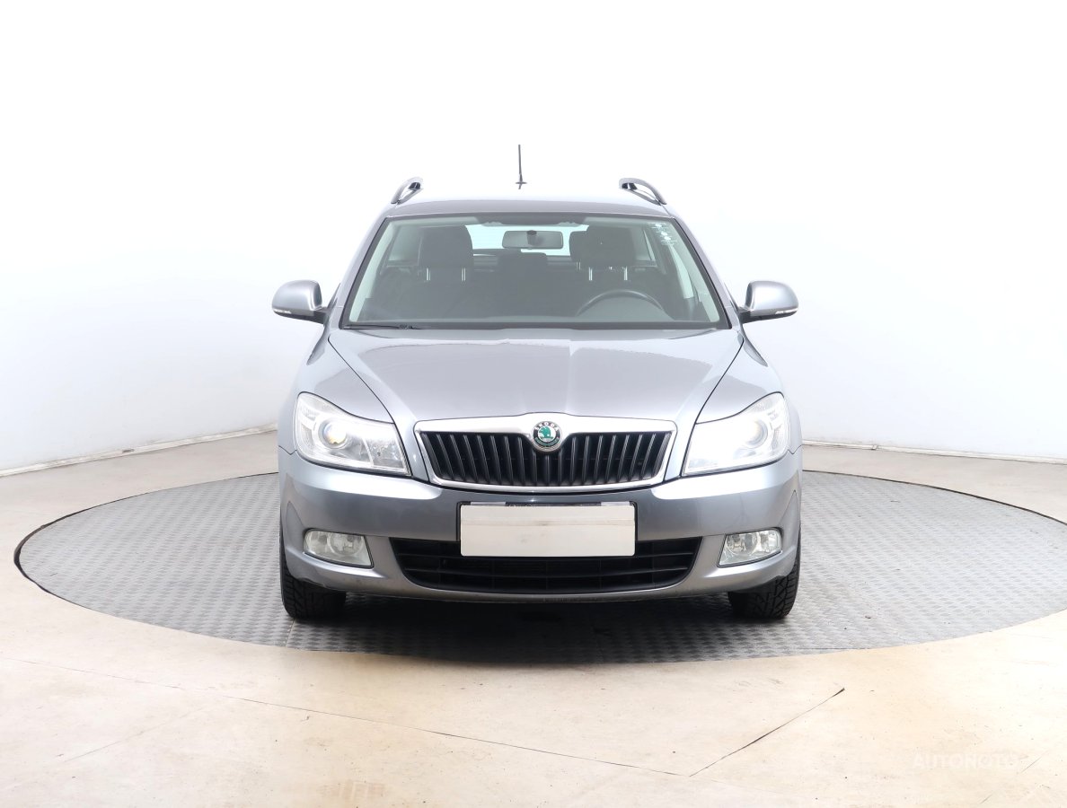Škoda Octavia, 2012 - pohled č. 2