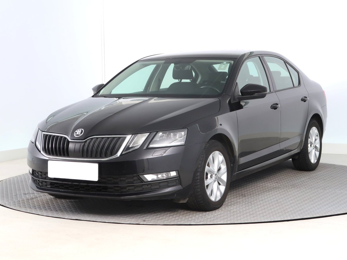 Škoda Octavia, 2018 - pohled č. 3