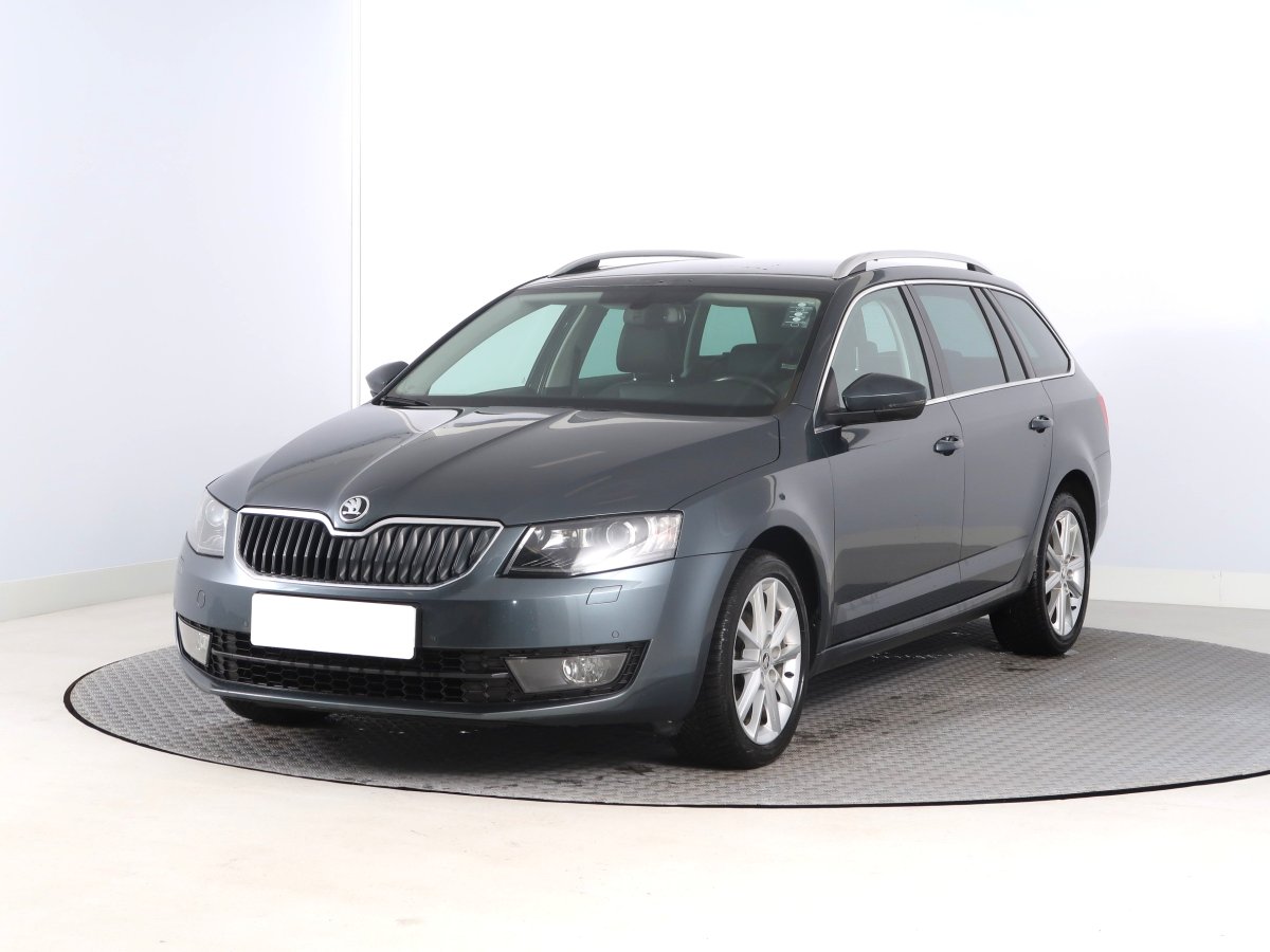 Škoda Octavia, 2015 - pohled č. 3
