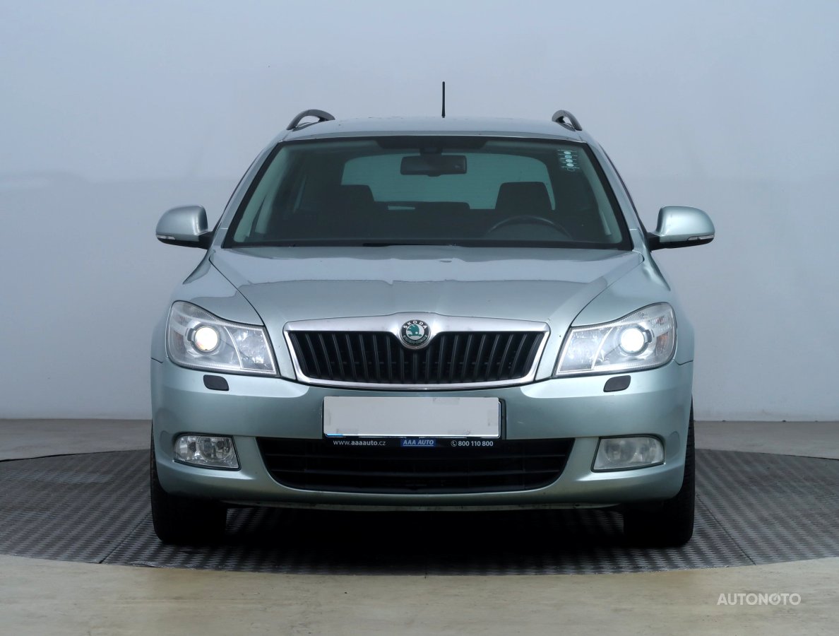 Škoda Octavia, 2011 - pohled č. 2