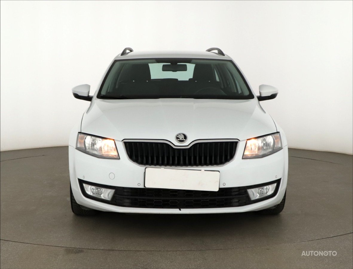 Škoda Octavia, 2015 - pohled č. 2