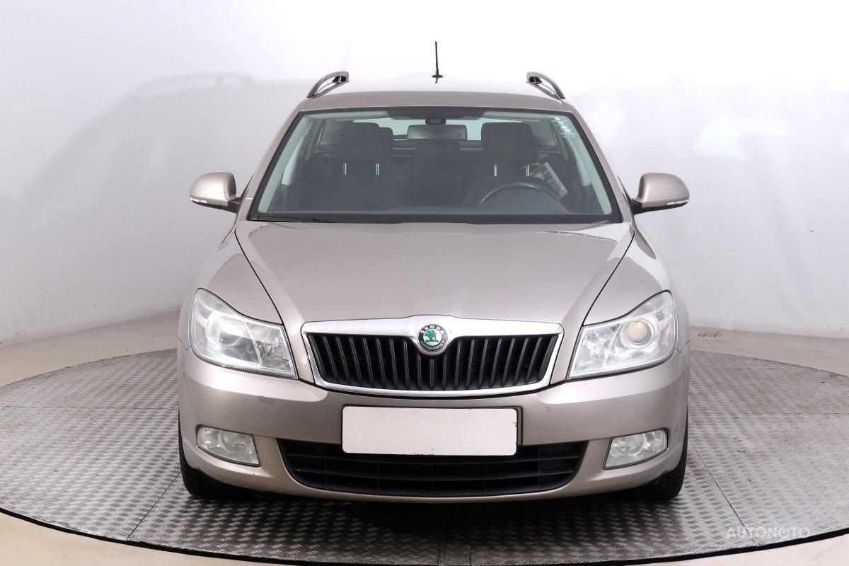 Škoda Octavia, 2011 - pohled č. 2