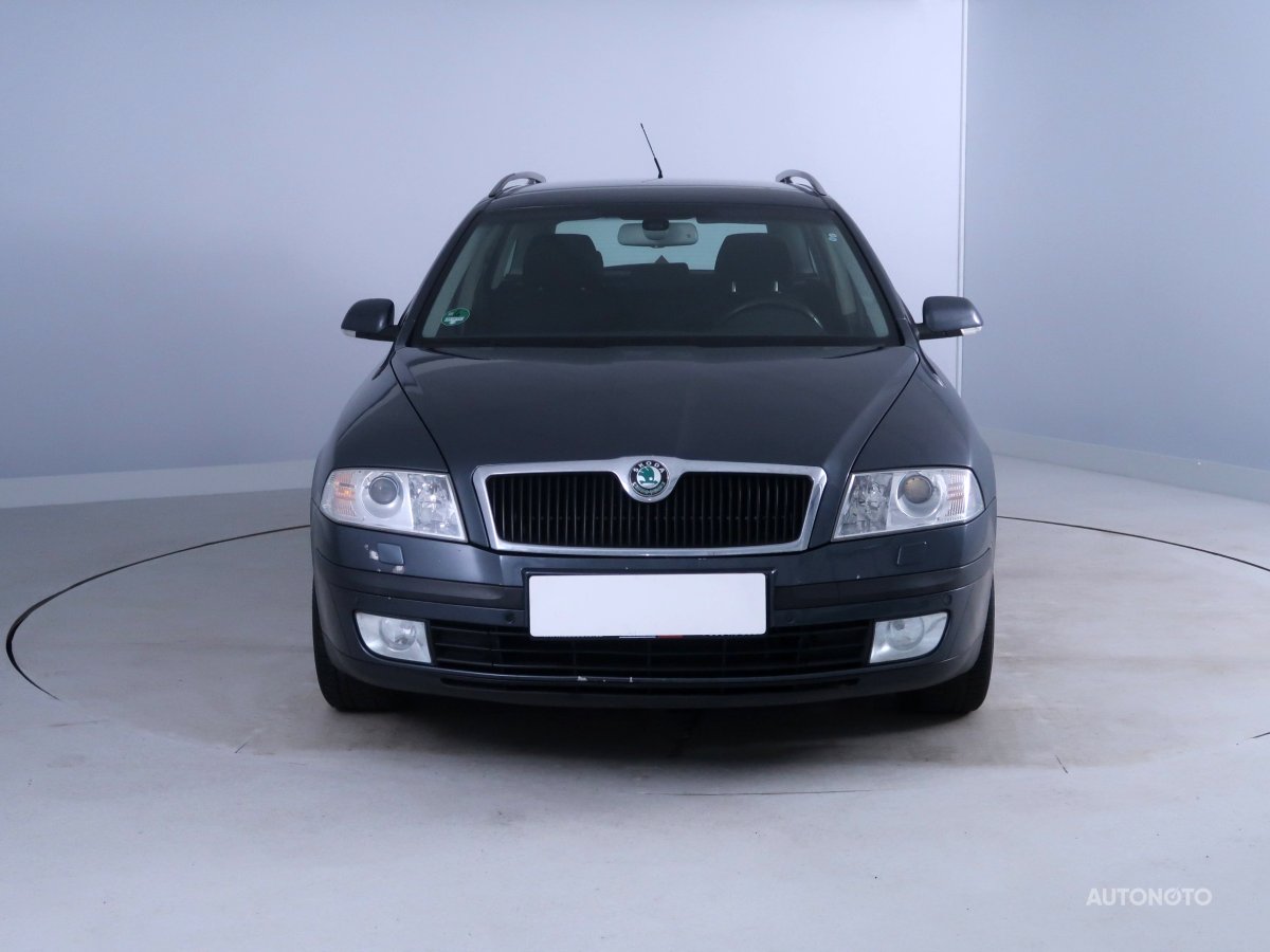 Škoda Octavia, 2008 - pohled č. 2