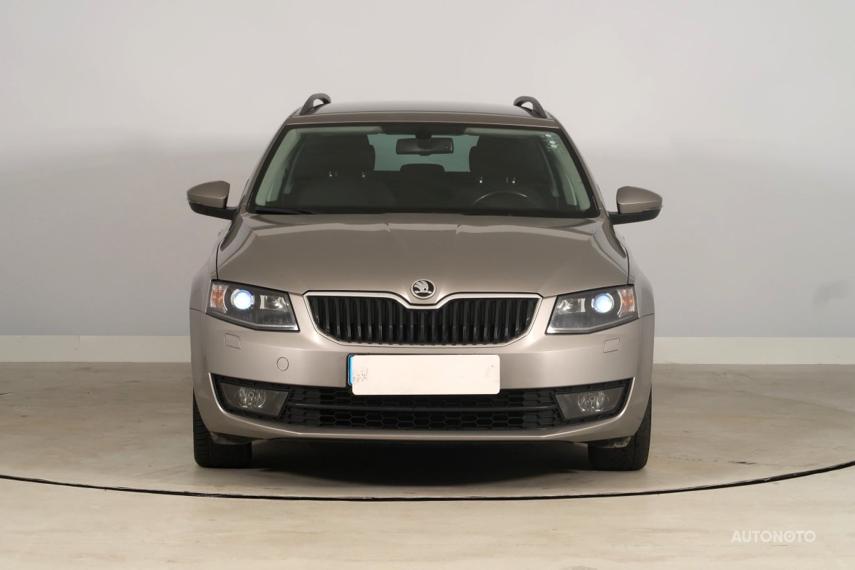 Škoda Octavia, 2015 - pohled č. 2