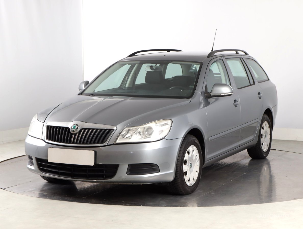 Škoda Octavia, 2012 - pohled č. 3