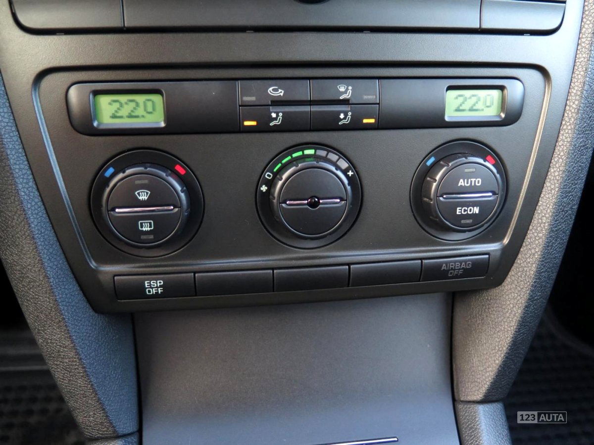 Škoda Octavia, 2006 - pohled č. 20