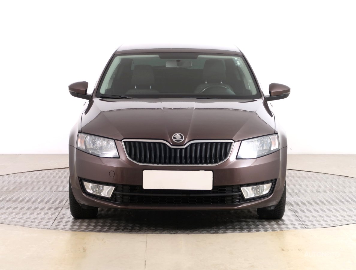 Škoda Octavia, 2013 - pohled č. 2