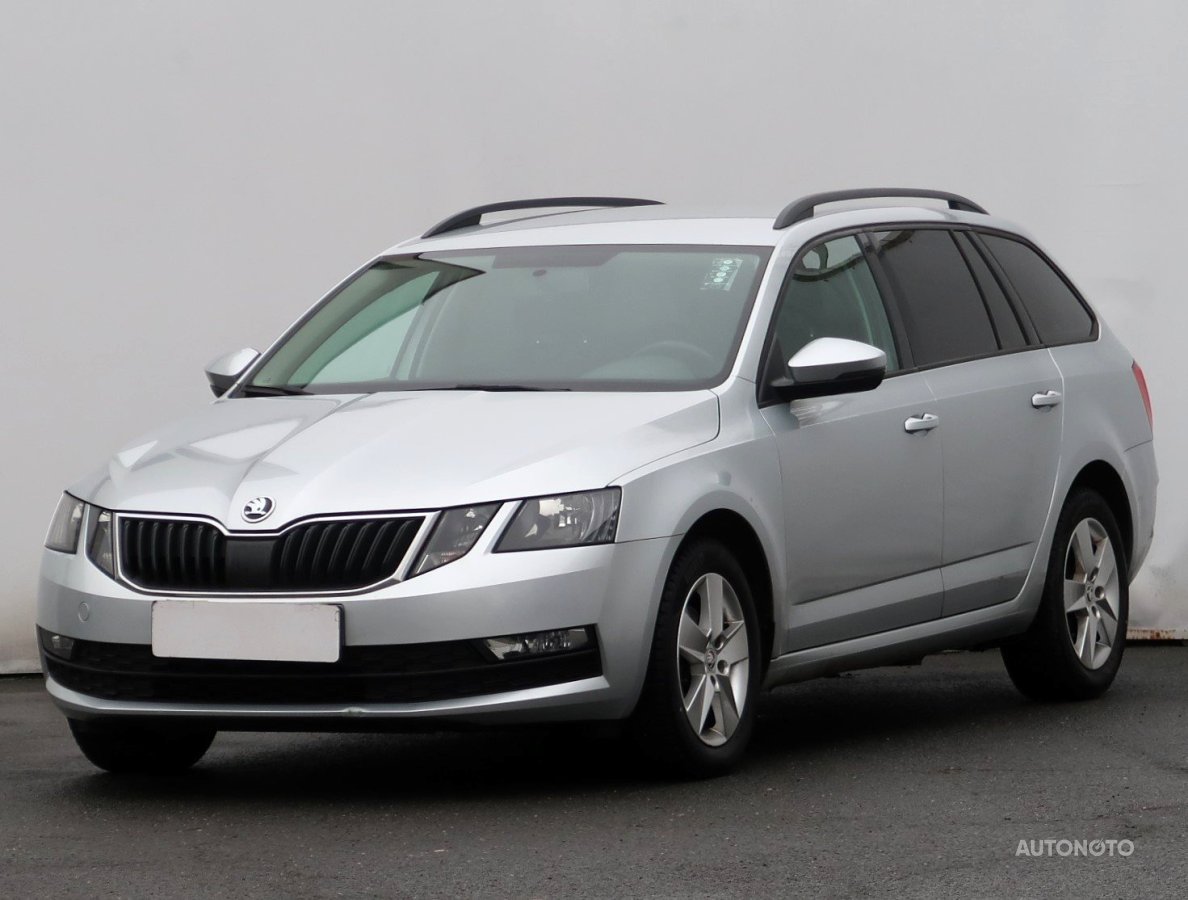 Škoda Octavia, 2017 - pohled č. 3