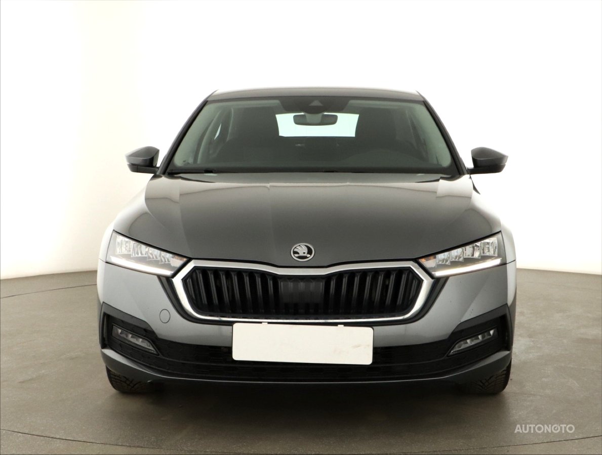 Škoda Octavia, 2022 - pohled č. 2