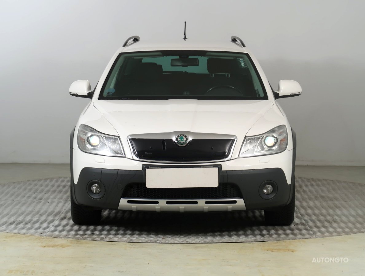 Škoda Octavia, 2013 - pohled č. 2