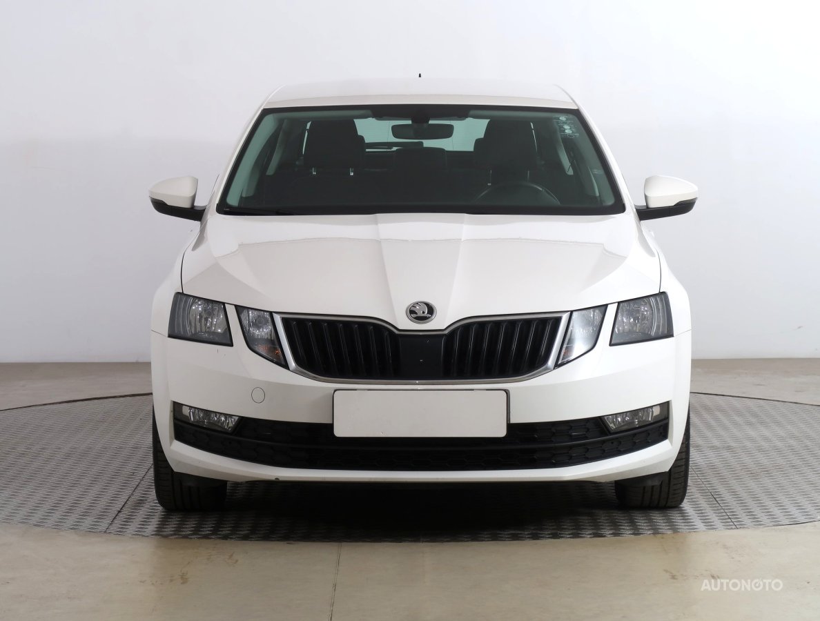 Škoda Octavia, 2019 - pohled č. 2