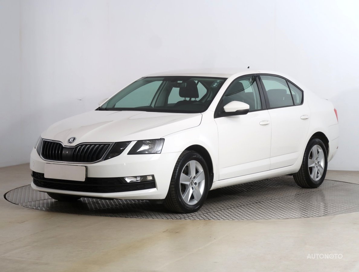 Škoda Octavia, 2019 - pohled č. 3