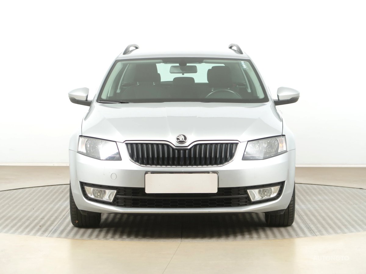 Škoda Octavia, 2015 - pohled č. 2