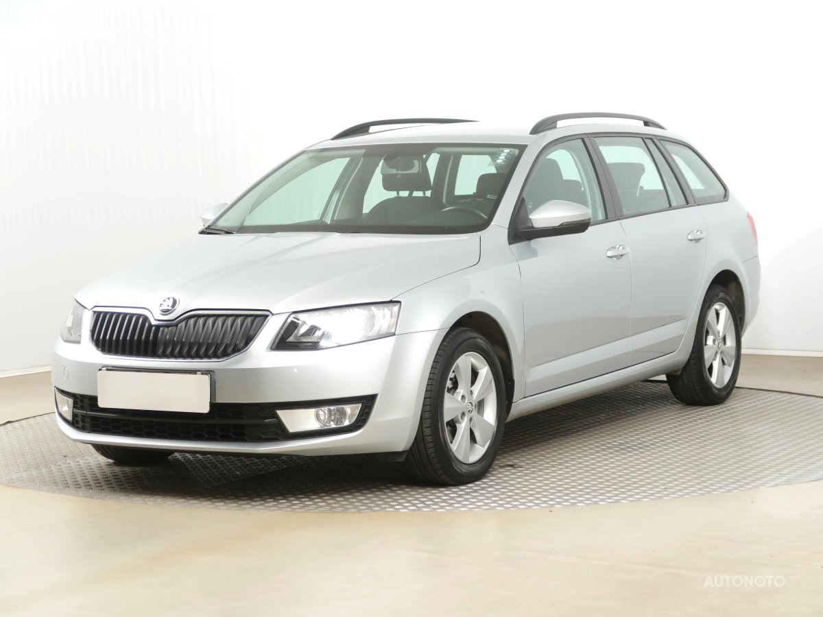 Škoda Octavia, 2015 - pohled č. 3