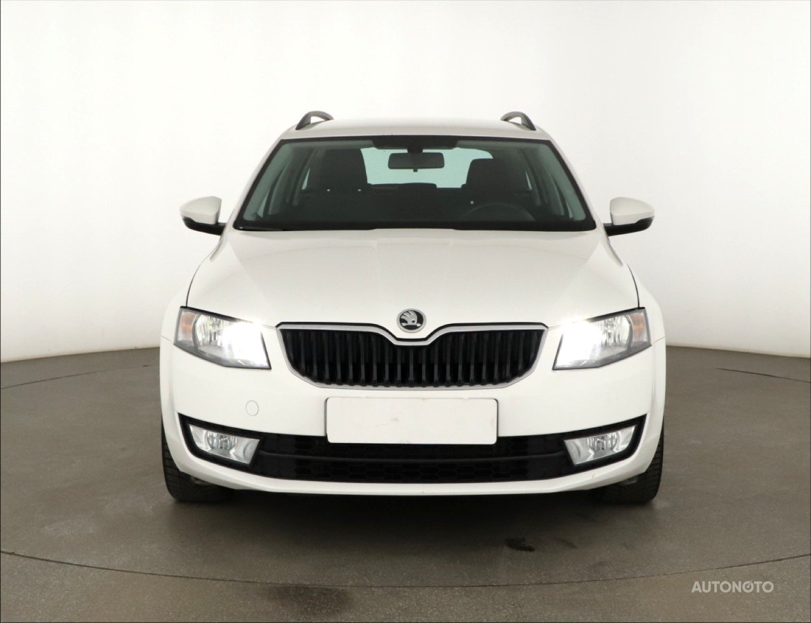 Škoda Octavia, 2014 - pohled č. 2