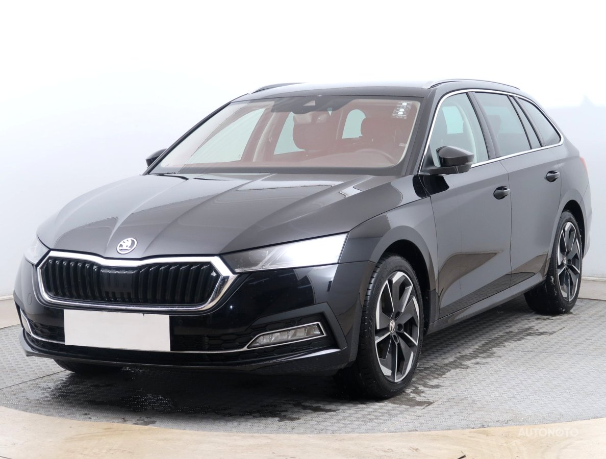 Škoda Octavia, 2023 - pohled č. 3