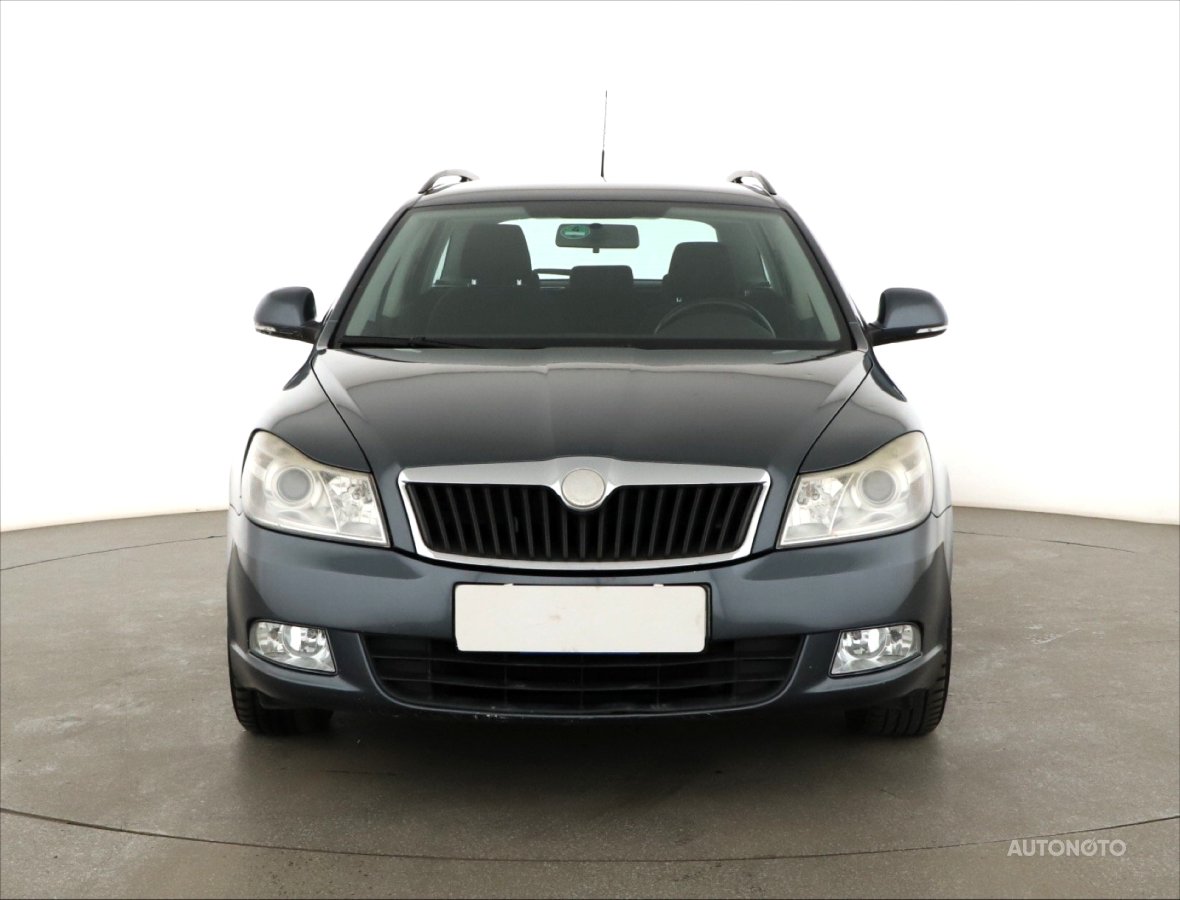 Škoda Octavia, 2009 - pohled č. 2